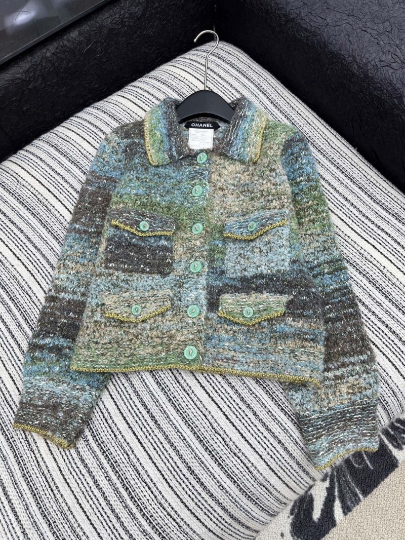 Ch**el outwear